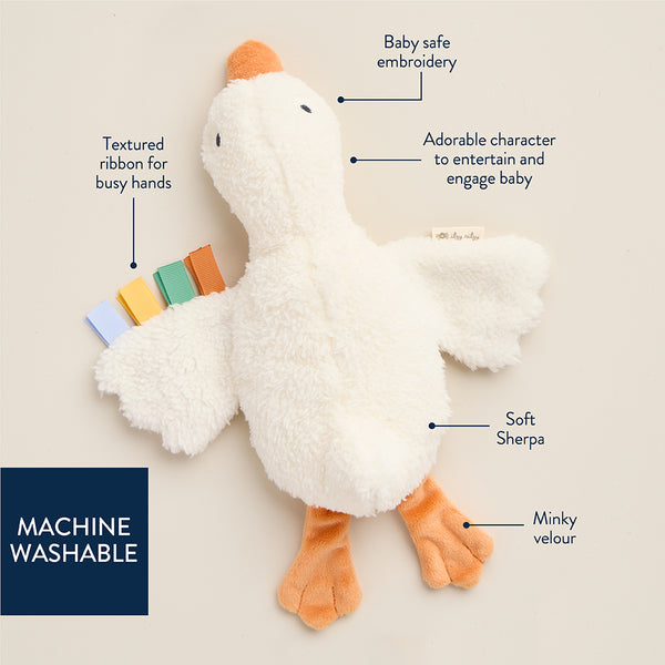 Gacie the Goose Itzy Huggable