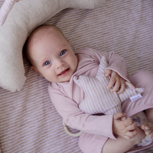 Hanging Rattle Star