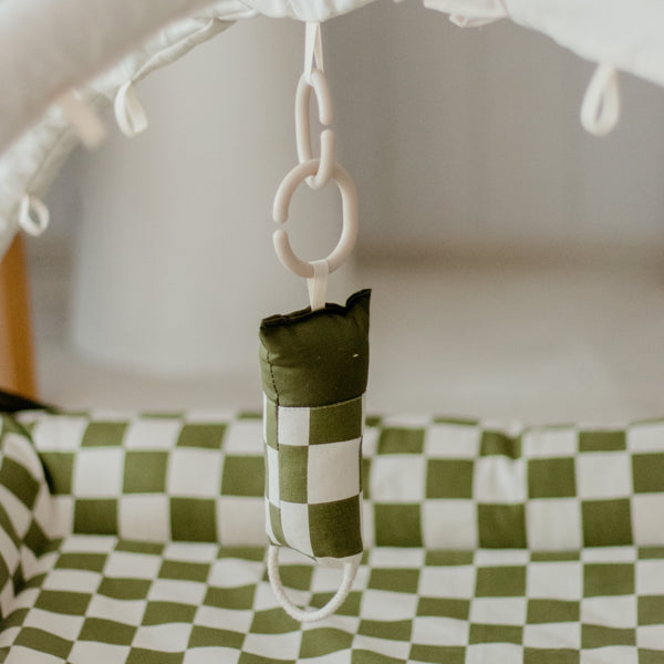 Hanging Jingle Column Toys