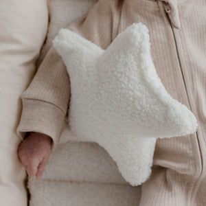 Hanging Rattle Star